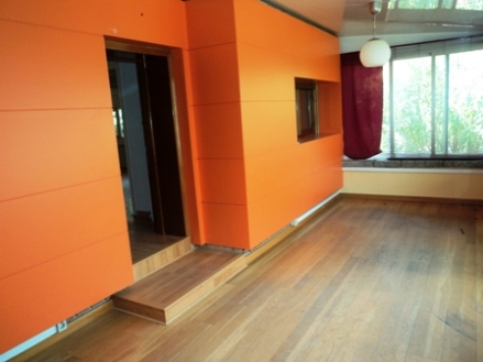Pozuelo.Se alquila chalet INDEPENDIENTE.280m.A 200m de ESTACION.1650€