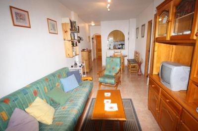 TORREVIEJA,ZONA CENTRO 2 HABS 67.000 EUROS.PISCINA 