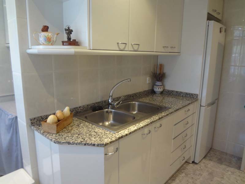 Vivienda en venta exterior en Ciutat Meridiana