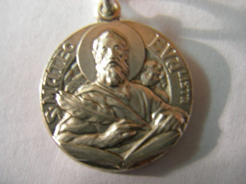 Medallas san mateo en oro y plata