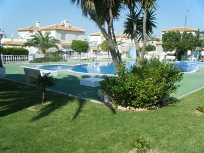 torrevieja bungalow tipo quad en torre del moro.solarium privado