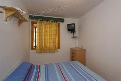 Planta baja con patio y jard�n en venta