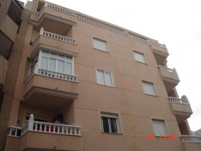 ATICO EN TORREVIEJA,AL LADO PLAYA SOLAMENTE 53.000 EUROS 
