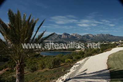 Espaciosa Villa en Altea con helipuerto, piscina grande, sauna y garaje