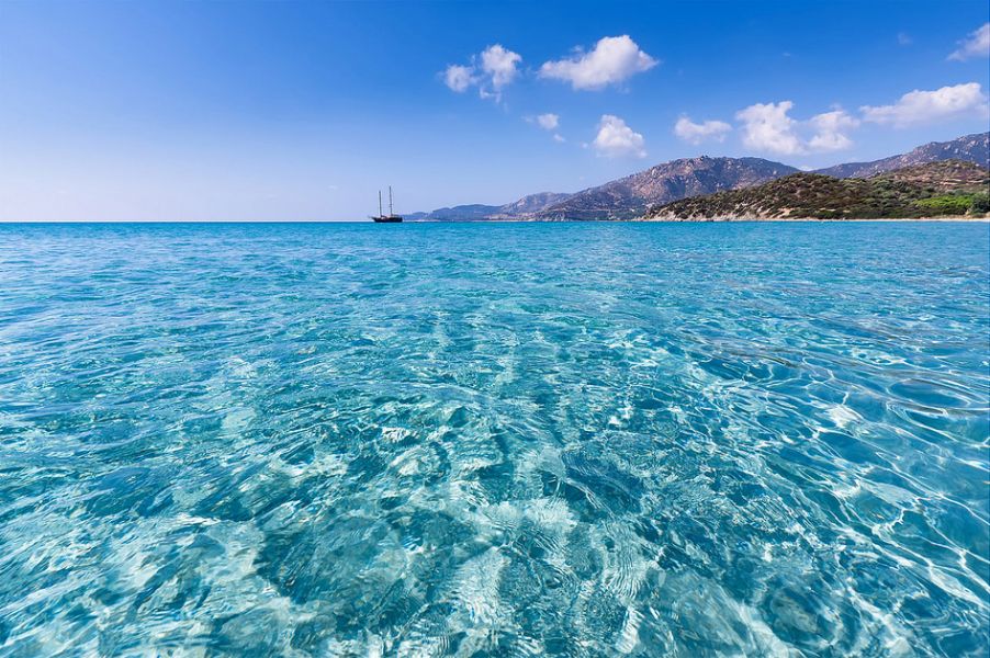 Alquilo apartamentos para vacaciones en la isla de Cerde�a, Italia.