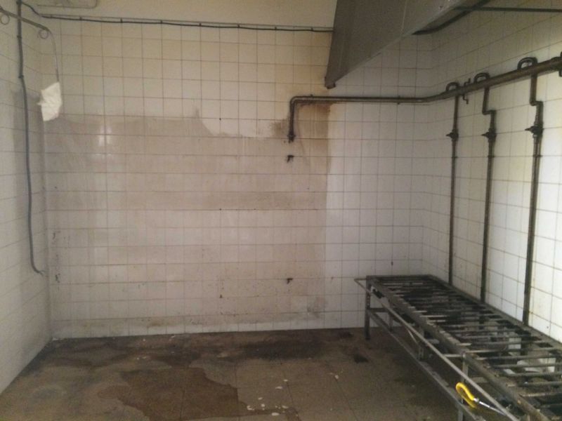 Local comercial en Calle Doctor Pi i Molist con esquina Calle Albert Einstein