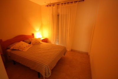 TORREVIEJA ALTOS DE LA BAHIA VISTAS AL MAR  2 HABS 89.000 EUROS 