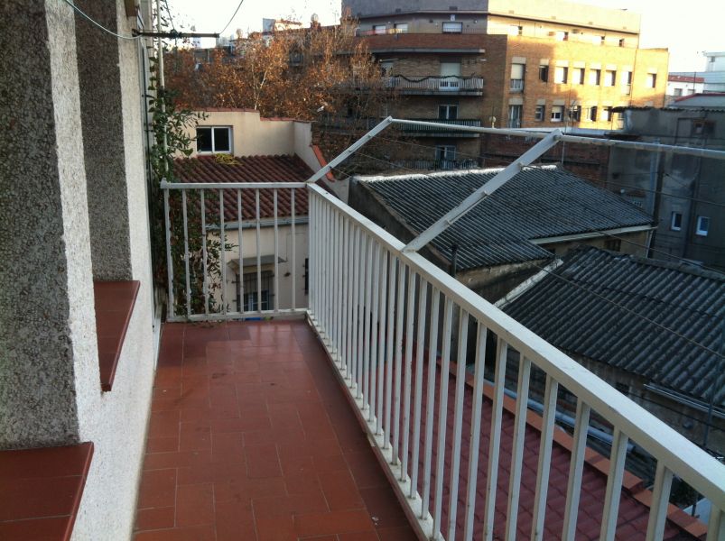 Piso en Venta de 90 m2 en Trinitat Vella Barcelona