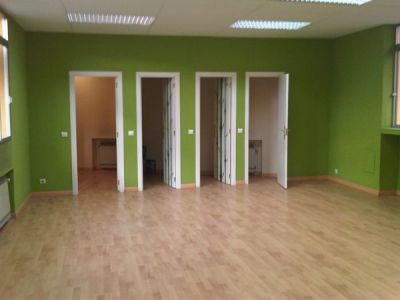 Se Alquila Oficina 200 m2 en cAlcal�