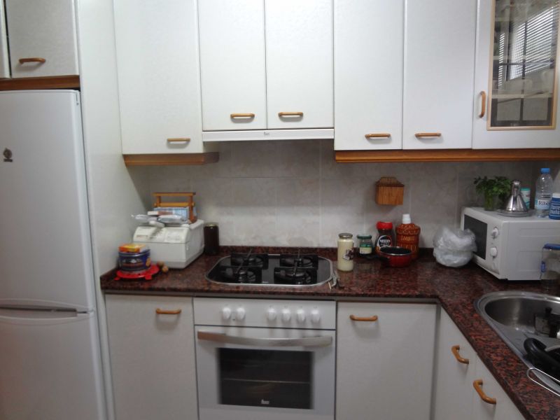 Piso primera planta en venta muy conservado y muy luminoso de 58 m2 �tiles